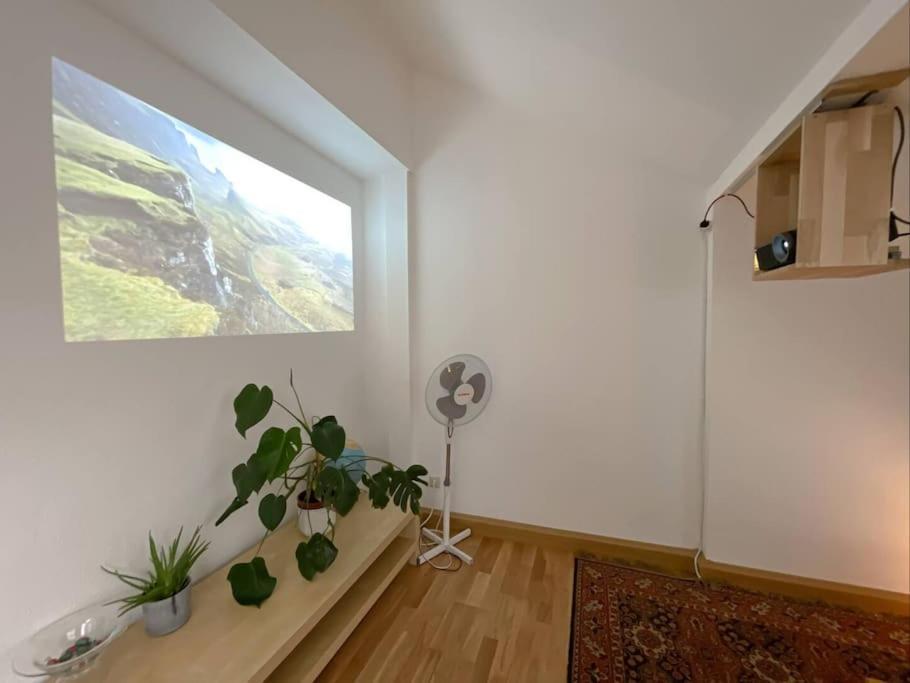 Schoene Ferienwohnung Mit Blick Ueber Stadtwald Leipzig Exterior photo